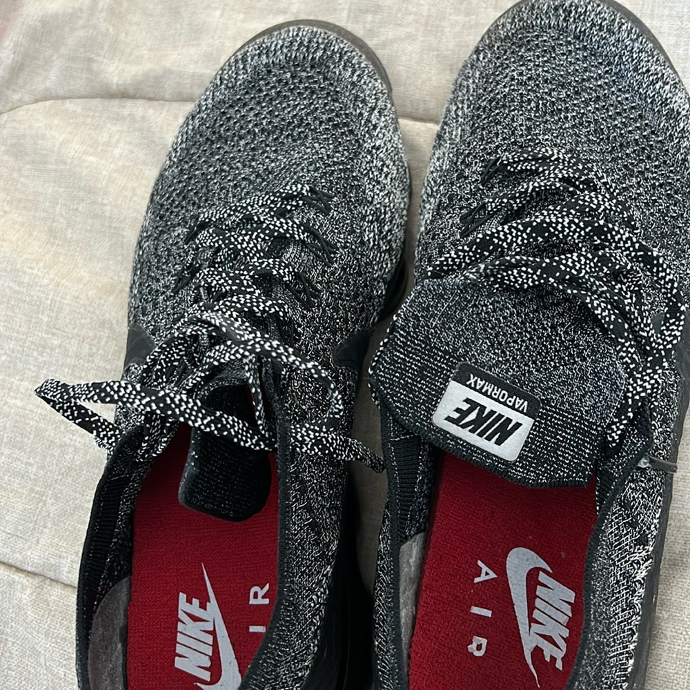 Nike size 9.5